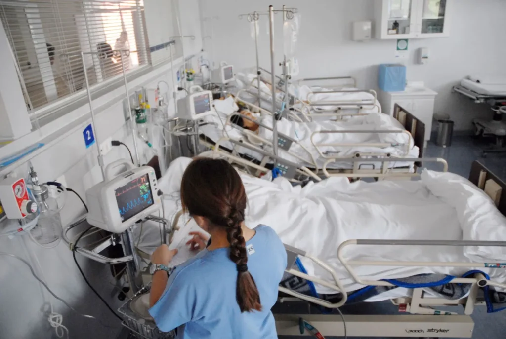 Déficit hospitalario: Necesidad de un presupuesto real