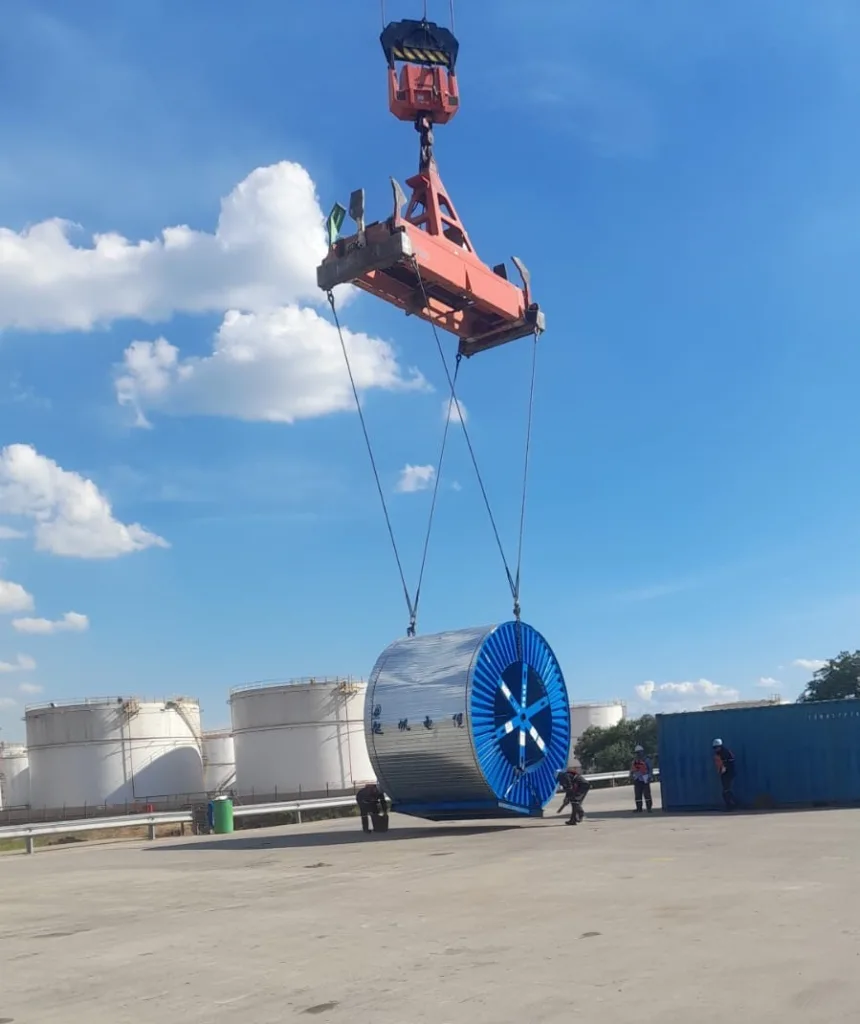 Transporte de carga sobredimensionada: soluciones logísticas para Chile