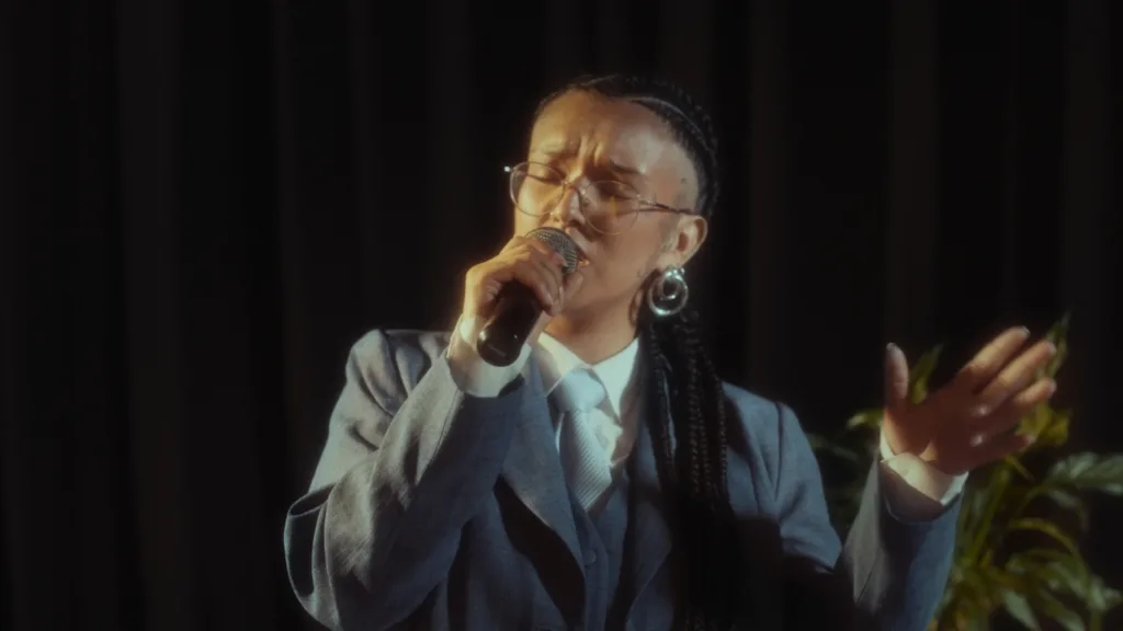 Pangikurü revela un emotivo videoclip de Jade y Ramiro