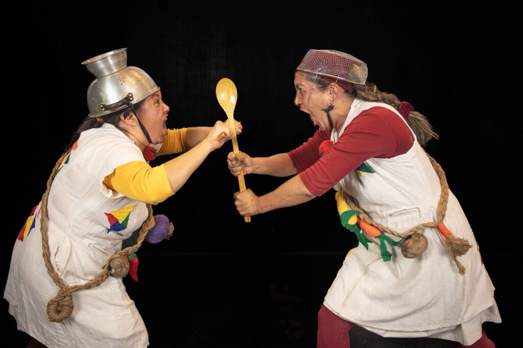 Ciclo Escenas de Mujeres: Teatro que Explora Identidad y Memoria